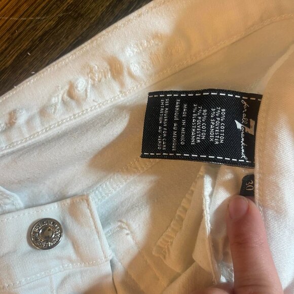 7 For All Mankind, White skinny jeans with rips, Like New, RN115561 - Picture 2 of 5